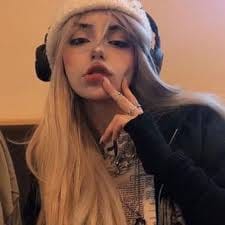 صباء قمر avatar